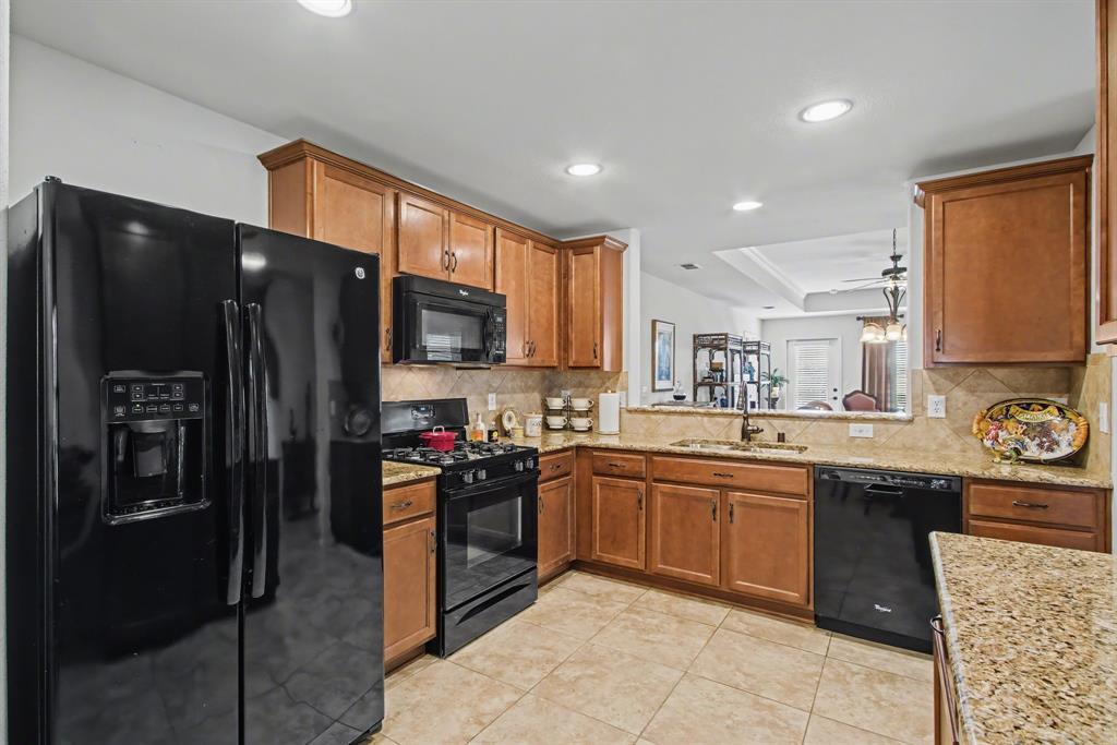 Frisco Lakes by Del Webb - Residential