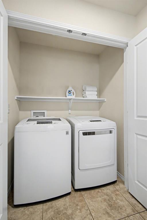 Frisco Lakes by Del Webb - Residential