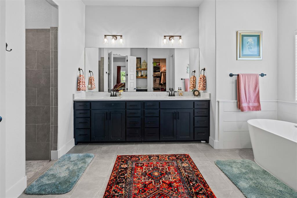 Eagles Bluff - Residential