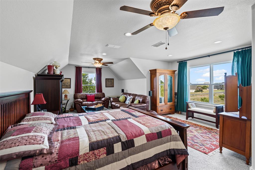 Eagles Bluff - Residential