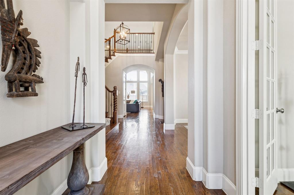 6073 Forefront Avenue