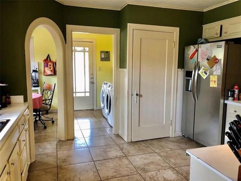 Tiny photo for 3301 Rogers Avenue, Fort Worth, TX 76109 (MLS # 20916822)