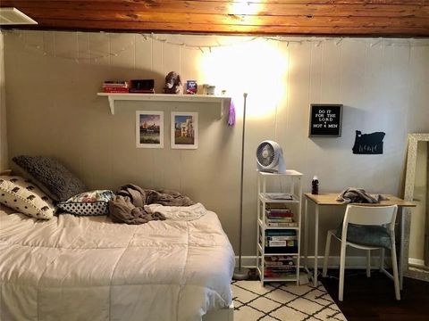 Tiny photo for 3301 Rogers Avenue, Fort Worth, TX 76109 (MLS # 20916822)