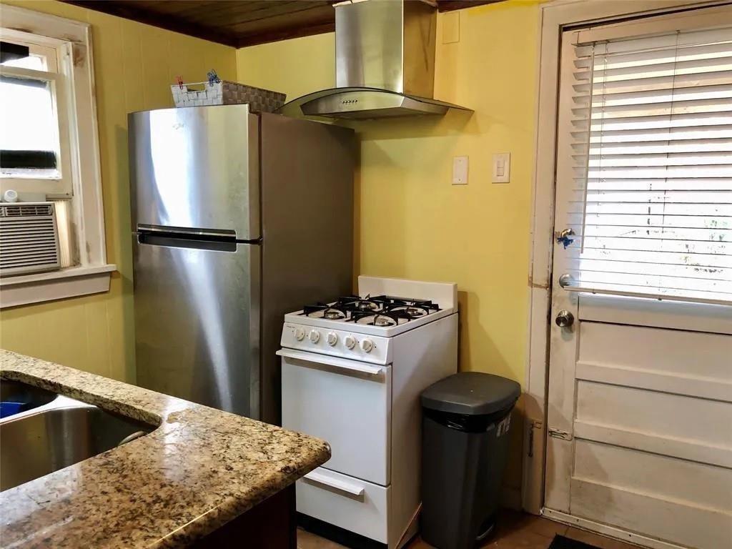 Bluebonnet Hills - Residential Lease