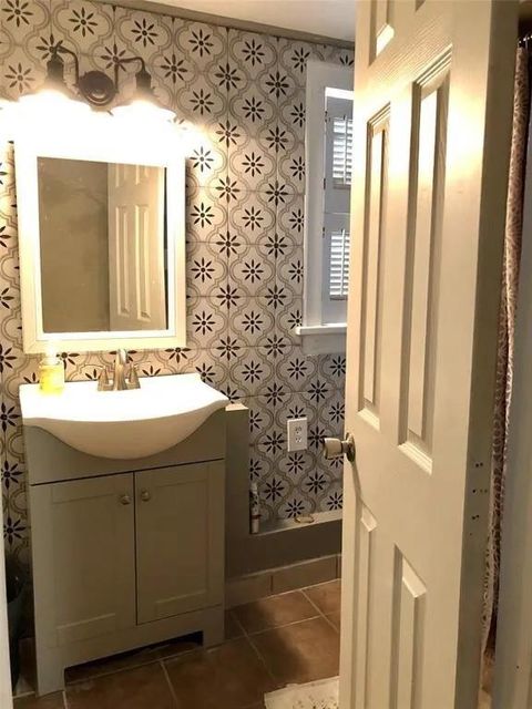 Tiny photo for 3301 Rogers Avenue, Fort Worth, TX 76109 (MLS # 20916822)