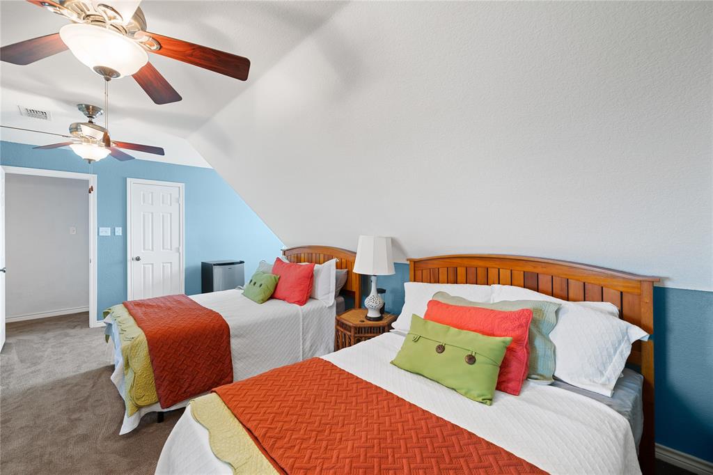 Eagle Point Condos - Residential