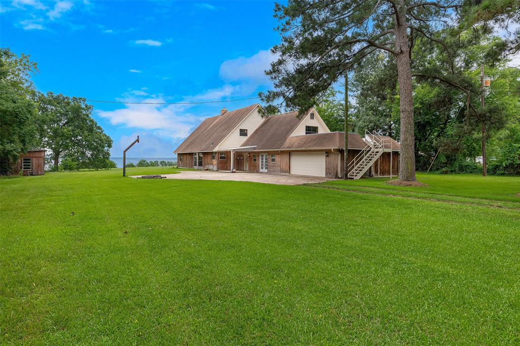10307 Pirogue Road
