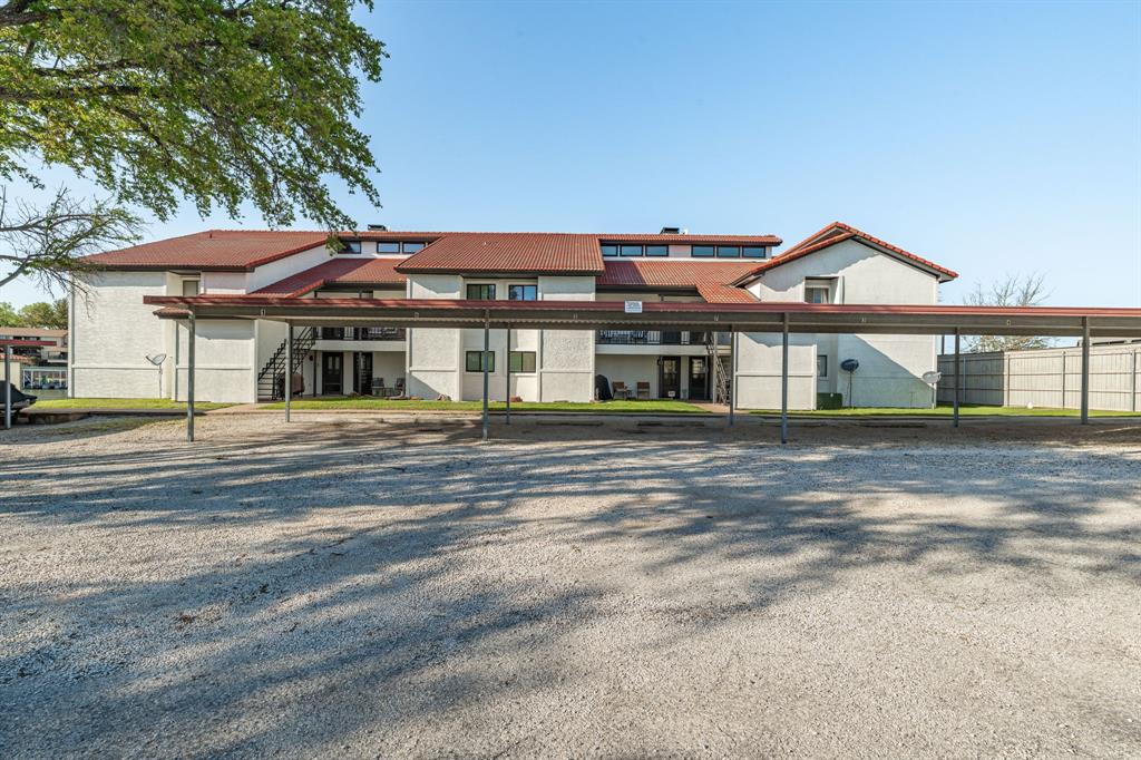 Constantin Park Lake - Residential