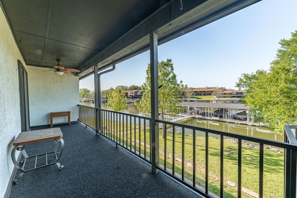 Constantin Park Lake - Residential