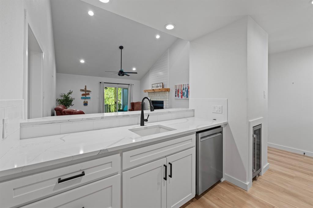 Constantin Park Lake - Residential