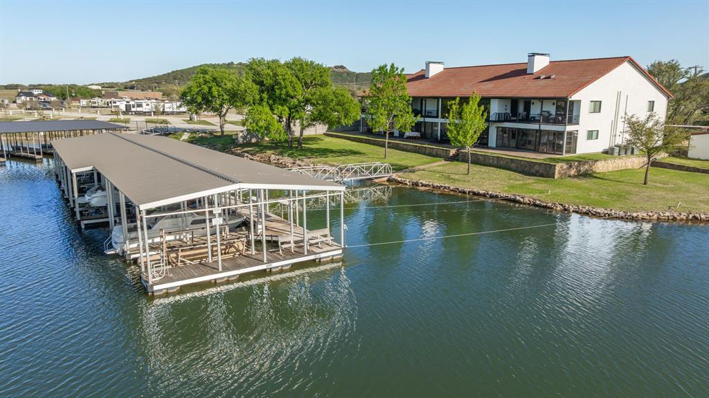 Constantin Park Lake - Residential