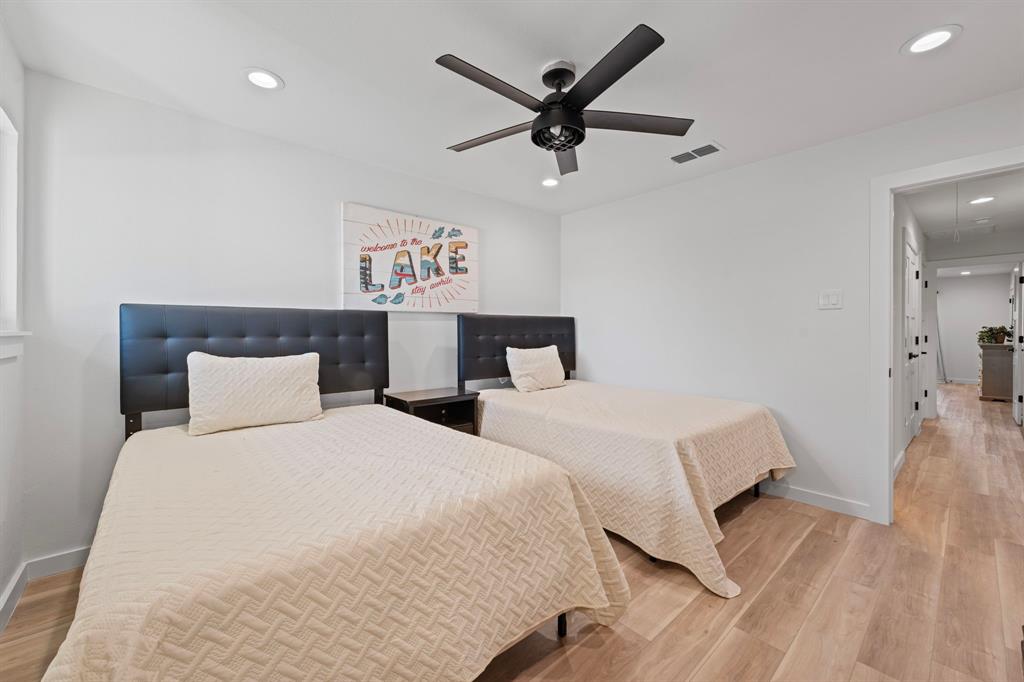 Constantin Park Lake - Residential