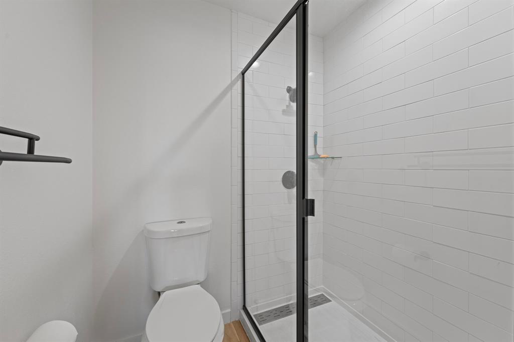 Constantin Park Lake - Residential