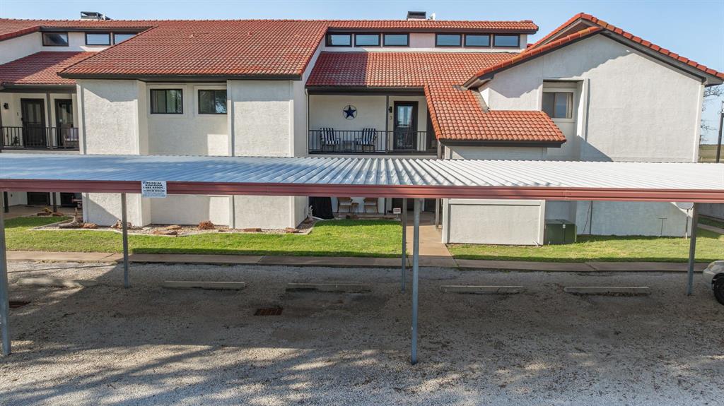 Constantin Park Lake - Residential