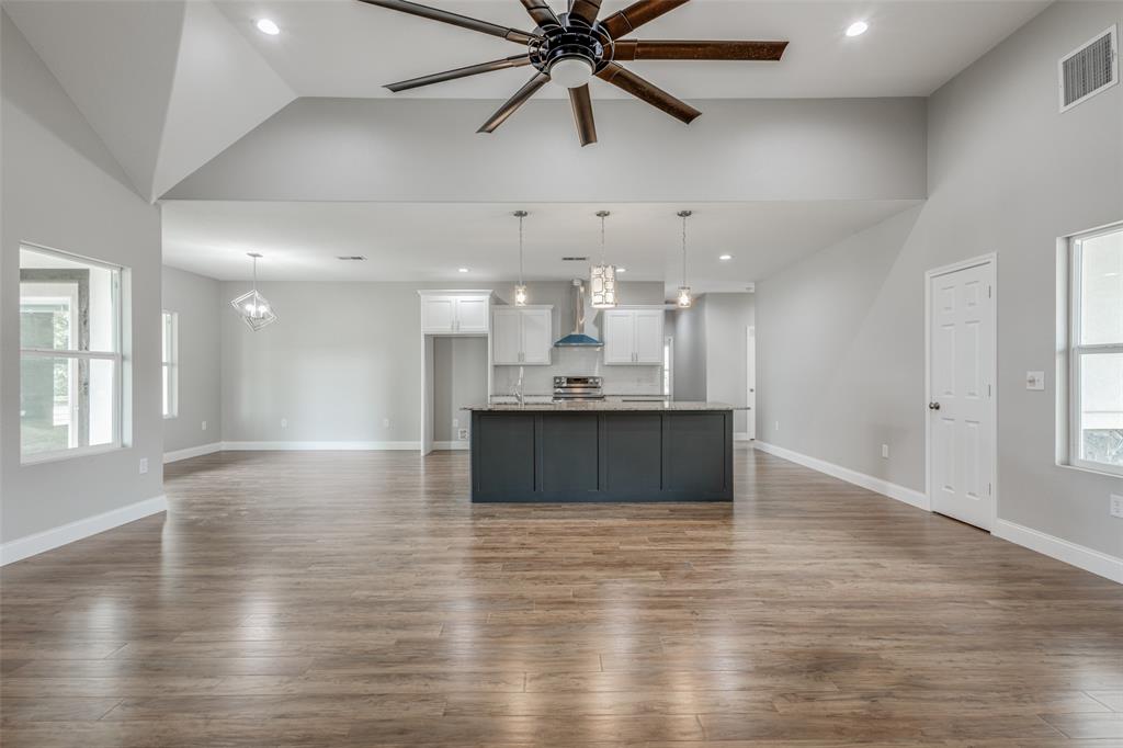 SR Community - Residential