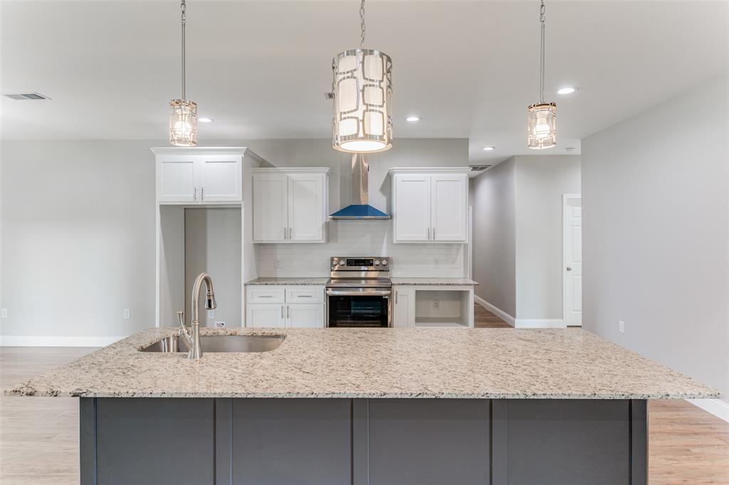 SR Community - Residential