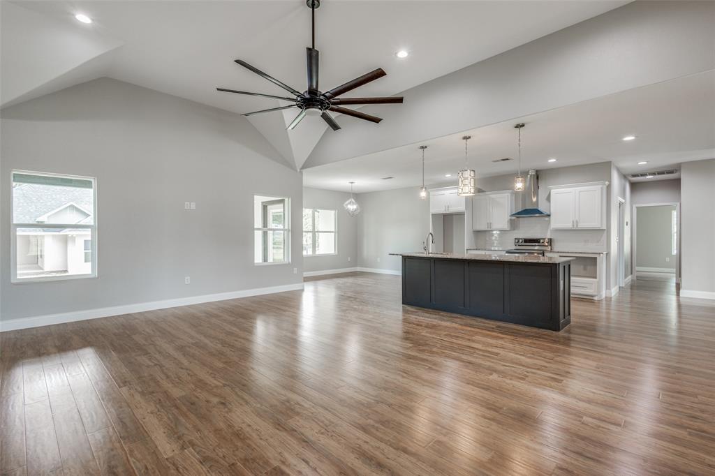 SR Community - Residential