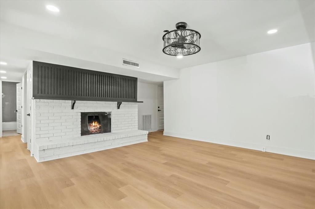 346751 - Residential