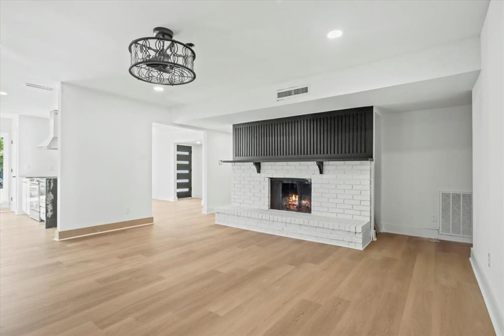 346751 - Residential