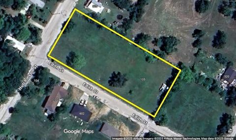 Photo of 107 Edith Street, Bowie, TX 76230 (MLS # 21093125)
