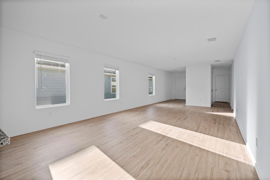1436 Mahogany Lane