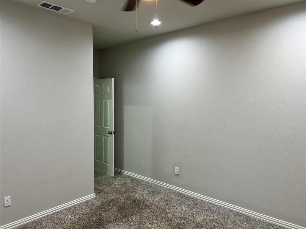 Dallas Land & Loan 2 - Residential Lease