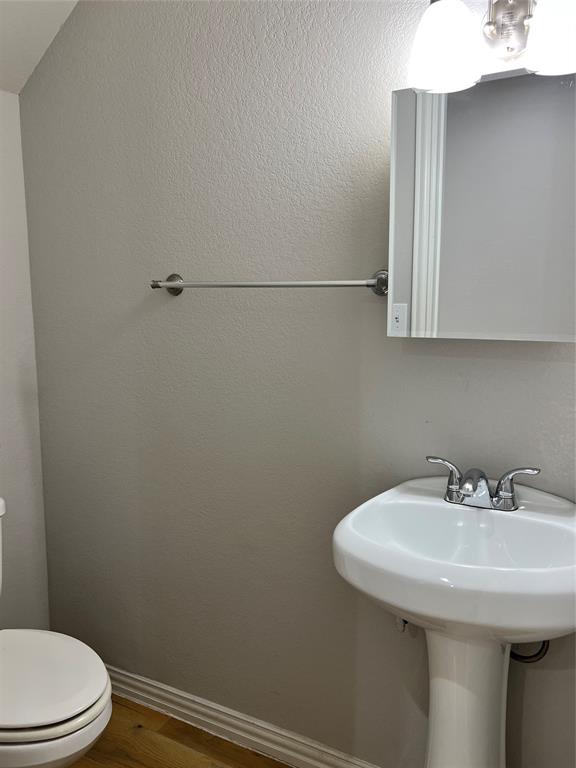 Dallas Land & Loan 2 - Residential Lease