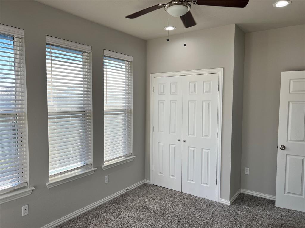 Dallas Land & Loan 2 - Residential Lease