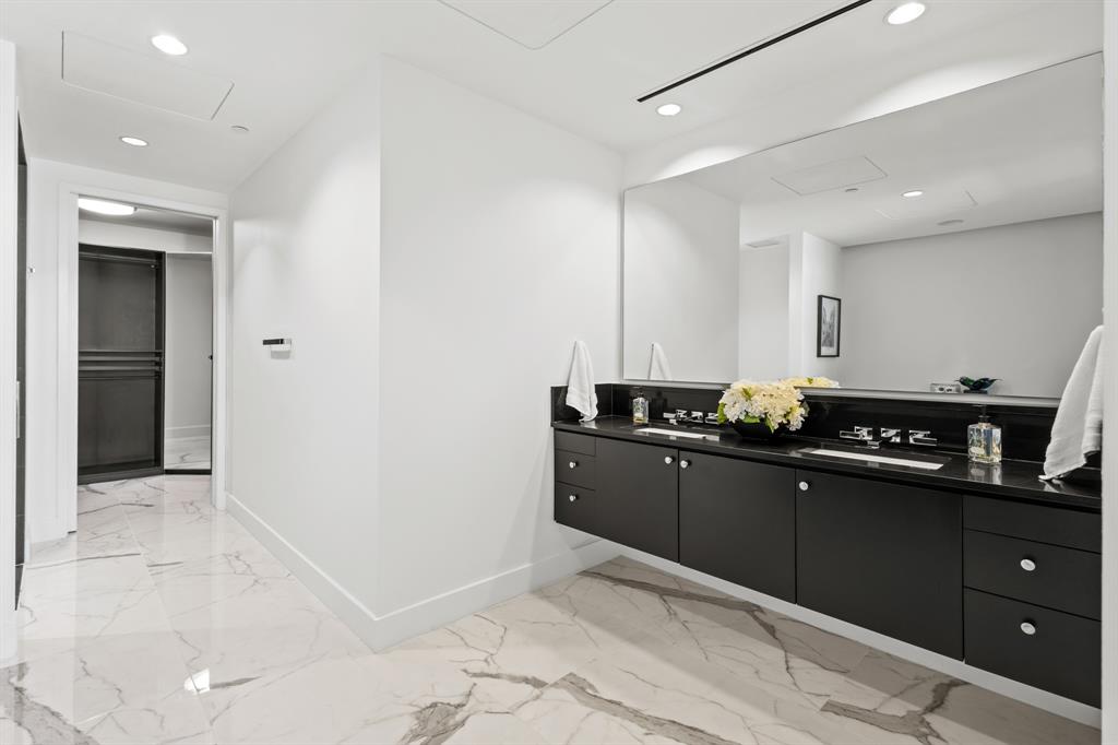 South Tower Residences - Residential