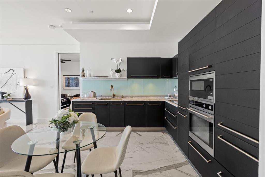 South Tower Residences - Residential