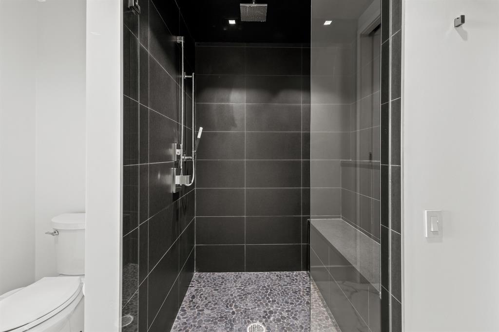 South Tower Residences - Residential