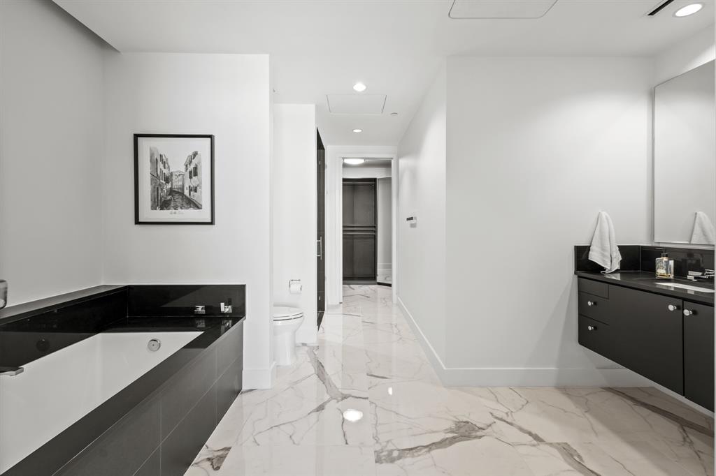 South Tower Residences - Residential