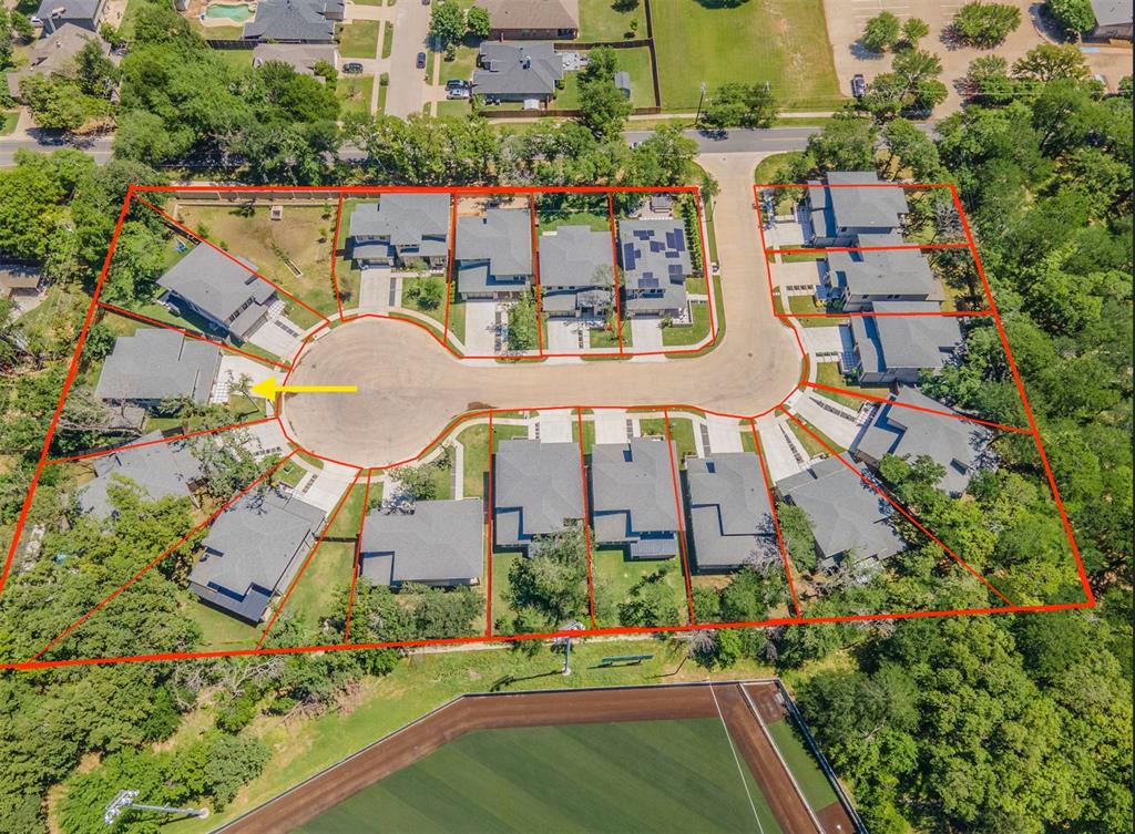 3050 Tall Oaks Court