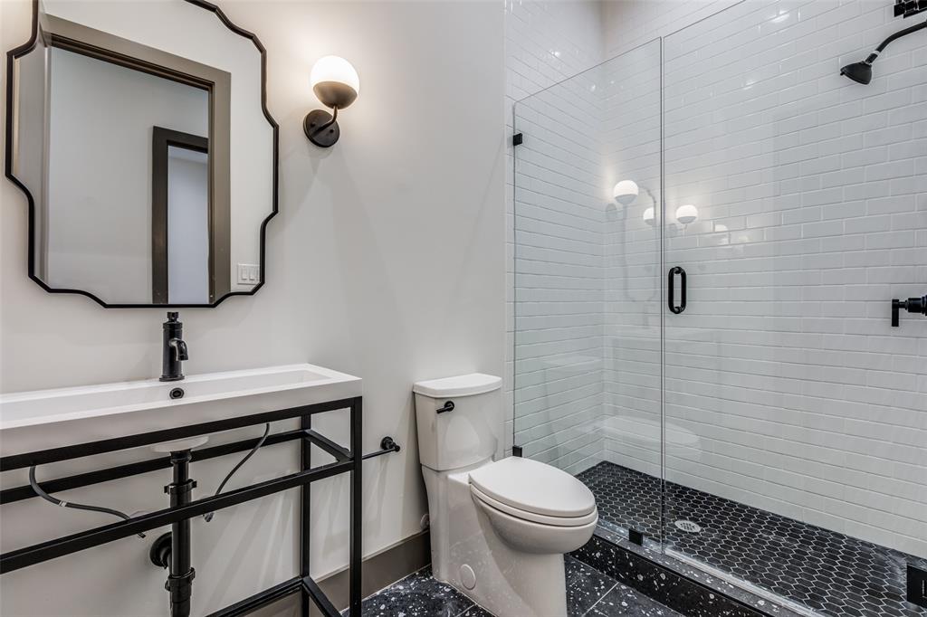 LAFOY PLACE - Residential