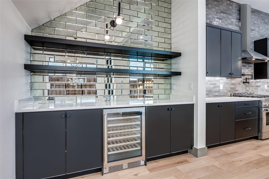LAFOY PLACE - Residential