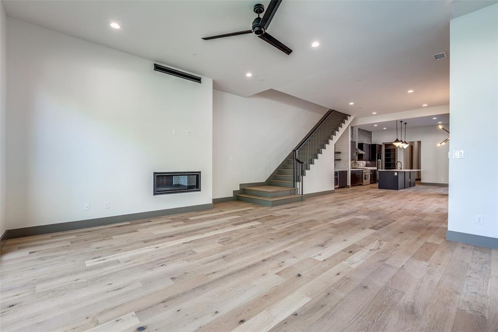 3716 W Beverly Drive