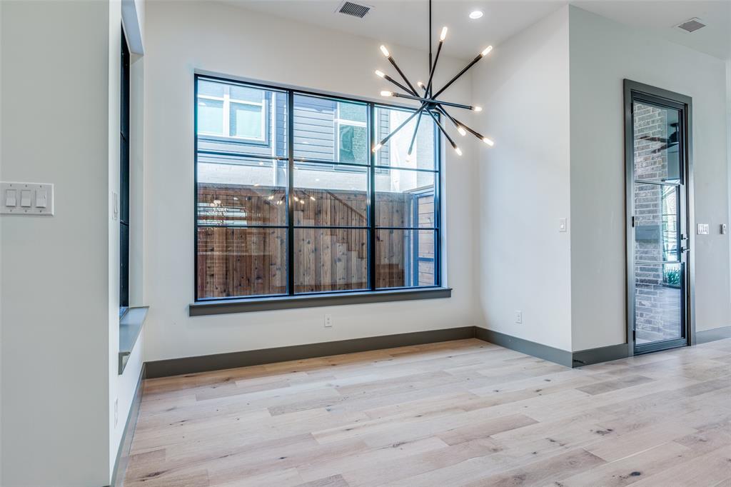 LAFOY PLACE - Residential