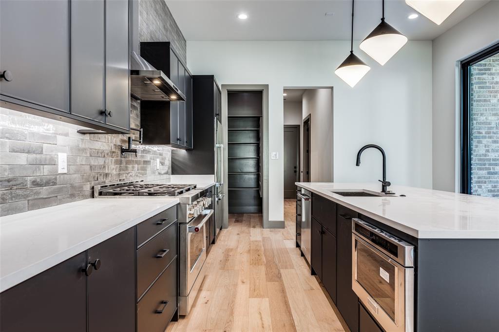 LAFOY PLACE - Residential