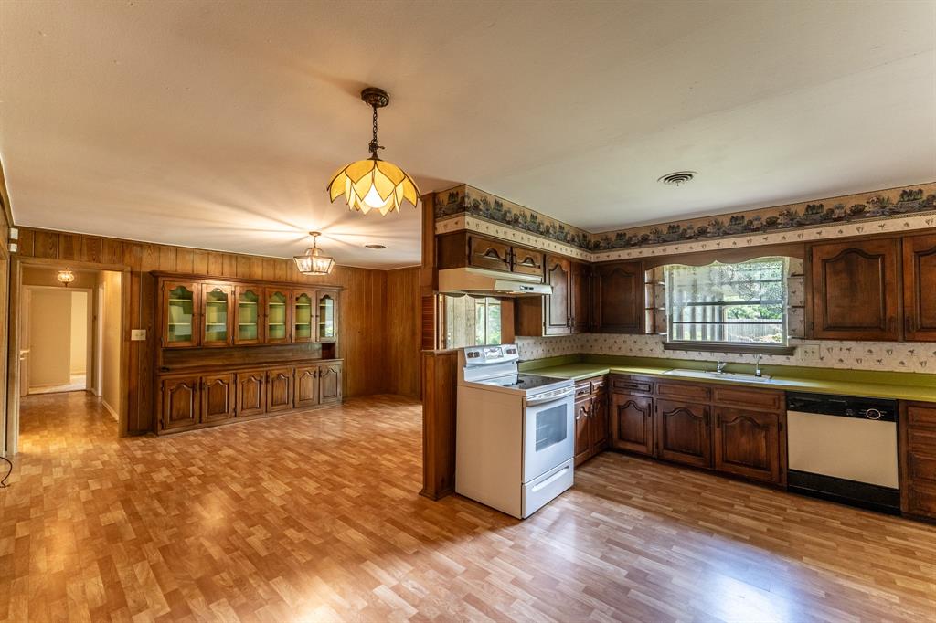 Walnut Hill - Residential