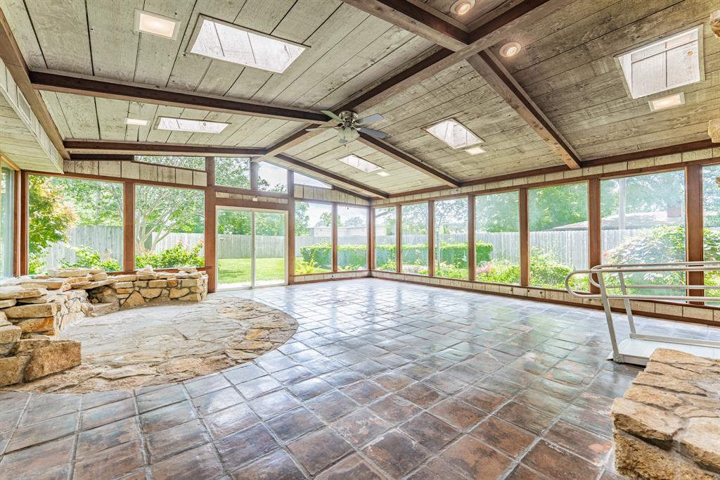 Walnut Hill - Residential