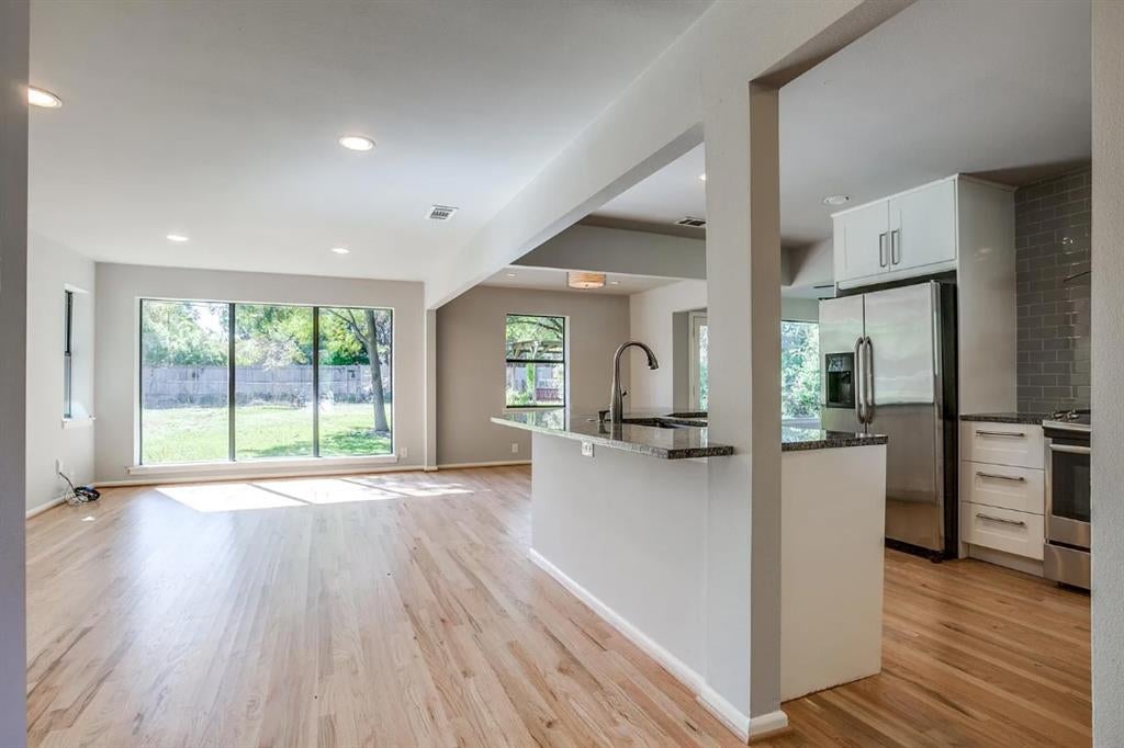 203 Leda Drive