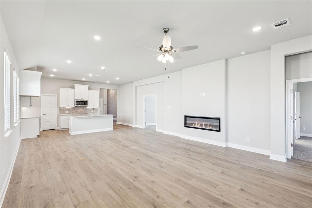 Summer Crest - Residential