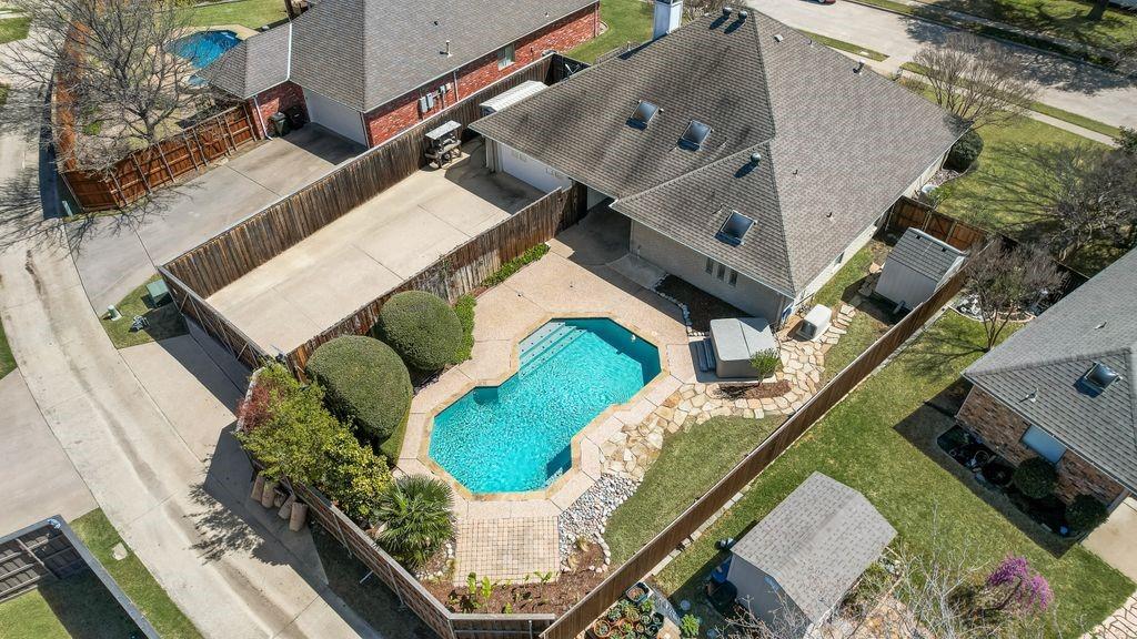 2405 Powderhorn Drive