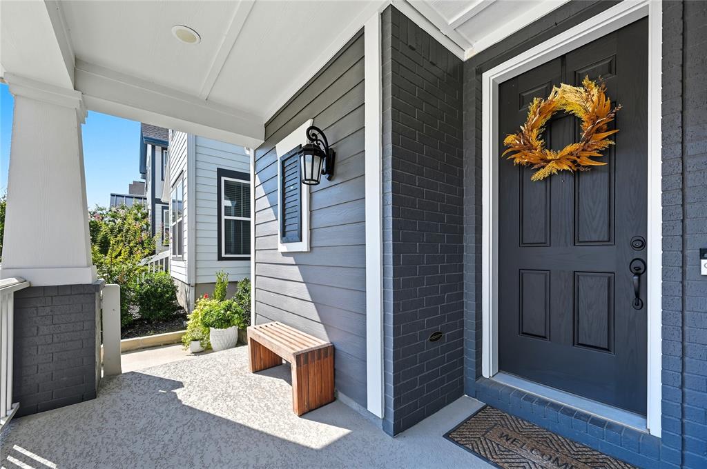 Carrollton, Texas 75006, United States, 3 Bedrooms Bedrooms, ,3 BathroomsBathrooms,Residential,Active,213702