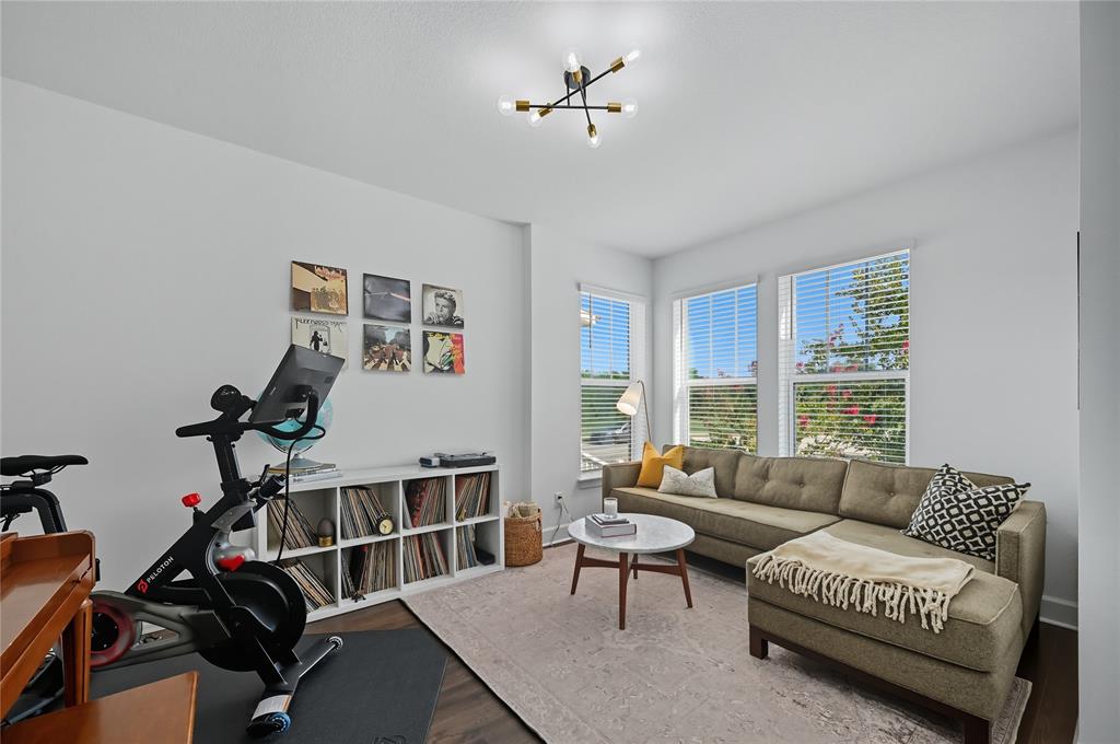 Carrollton, Texas 75006, United States, 3 Bedrooms Bedrooms, ,3 BathroomsBathrooms,Residential,Active,213702