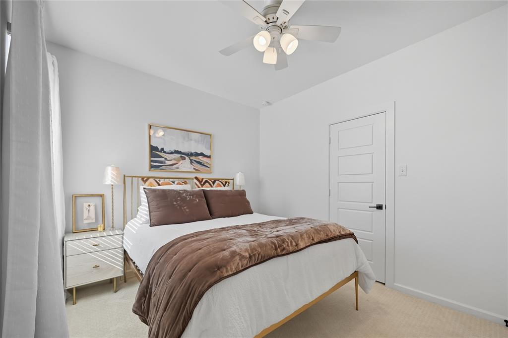 Carrollton, Texas 75006, United States, 3 Bedrooms Bedrooms, ,3 BathroomsBathrooms,Residential,Active,213702