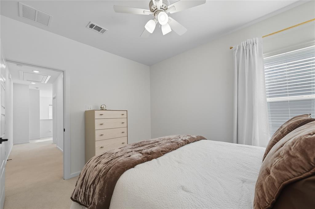 Carrollton, Texas 75006, United States, 3 Bedrooms Bedrooms, ,3 BathroomsBathrooms,Residential,Active,213702