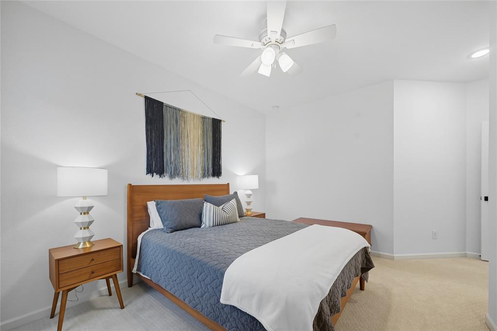 Carrollton, Texas 75006, United States, 3 Bedrooms Bedrooms, ,3 BathroomsBathrooms,Residential,Active,213702