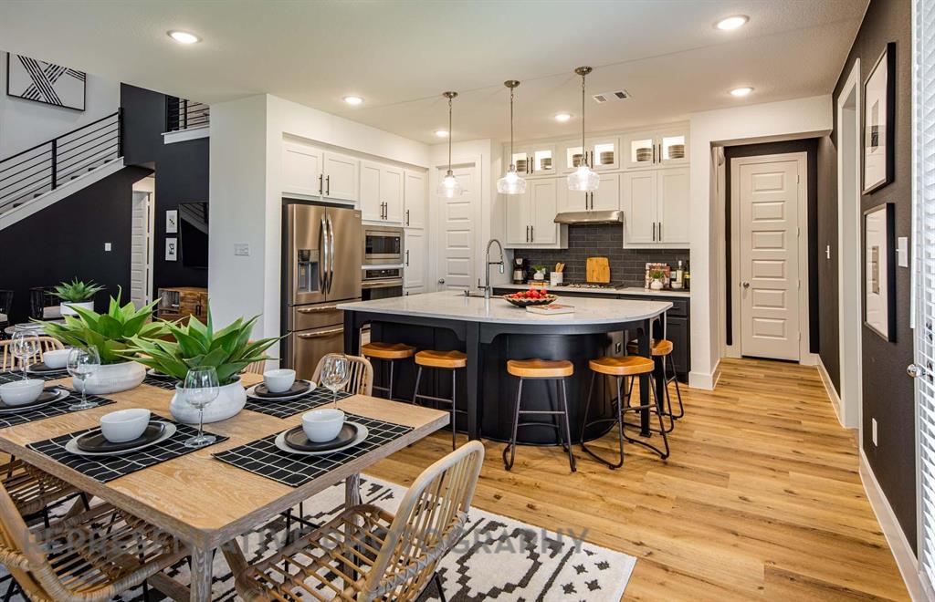 1652 Cornwall Avenue