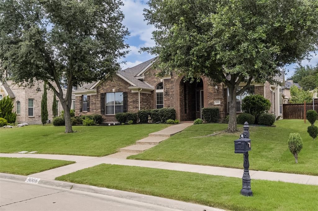 3006 Redcliff Lane